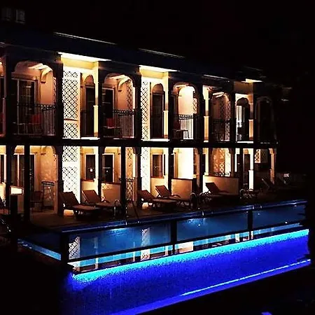 Hotel Forest Village Cedit