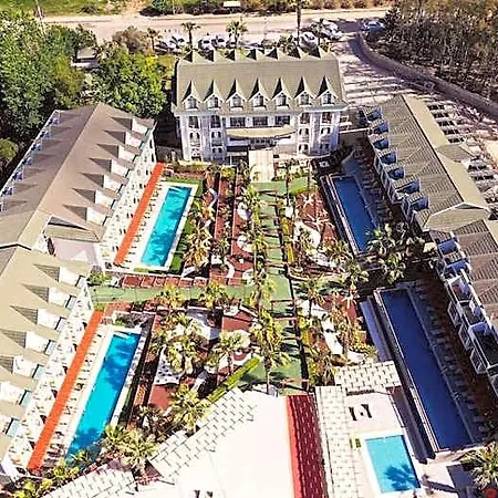 Forest Village Cedit