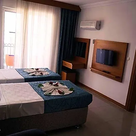 Forest Village Hotel 5*