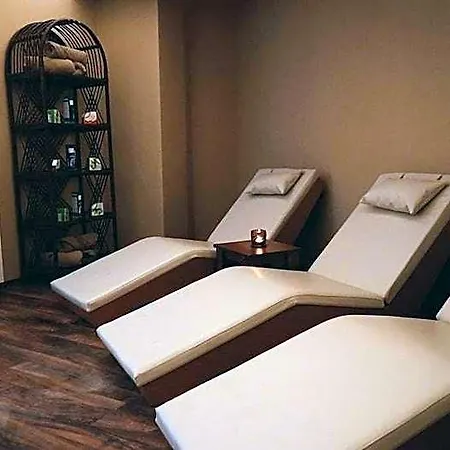 Hotel Forest Village 5*